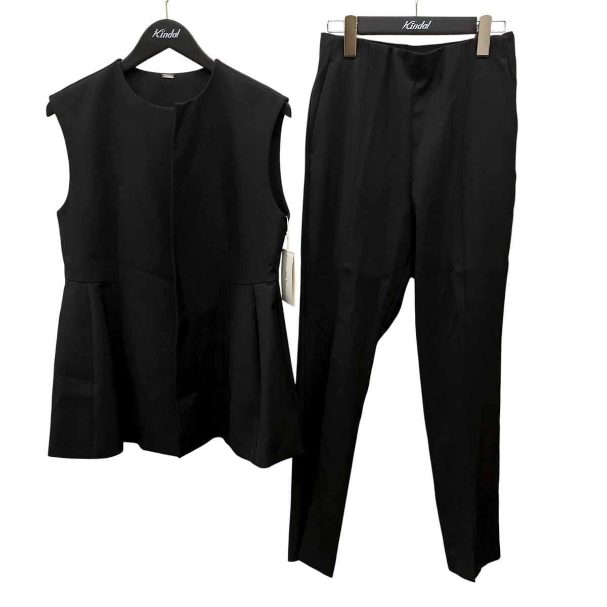 新品未使用タグ付き♪完売品☆Mila Owen ミラオーウェン セットアップ半袖 新品タグ付】Mila Owen ミラオーウェン セットアップ - メルカリ