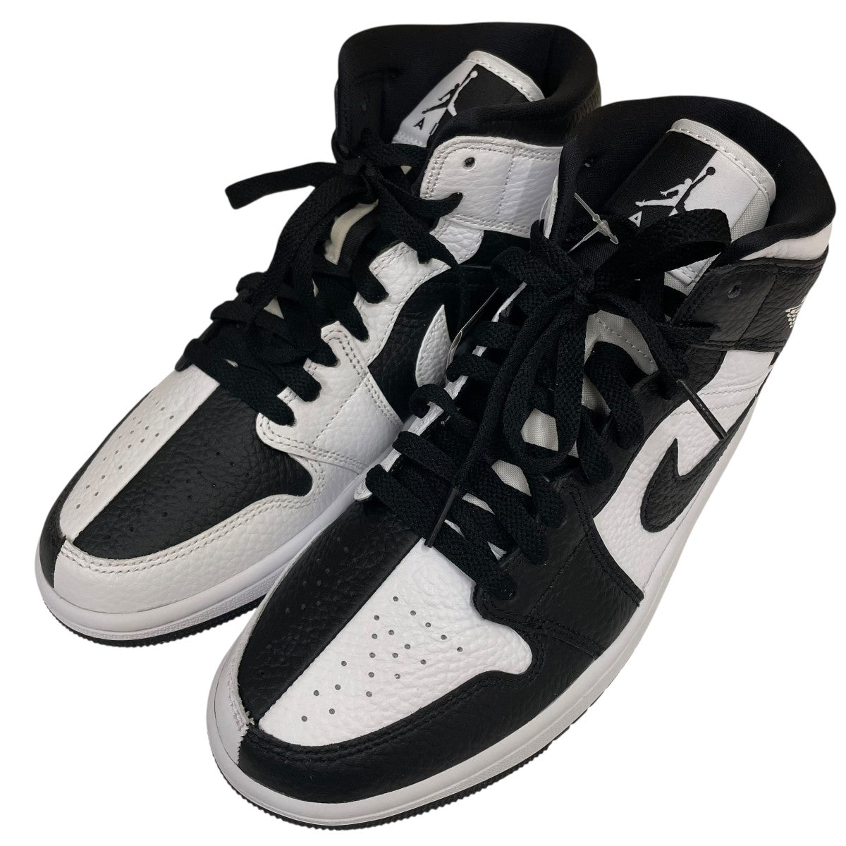ジョーダスニーカー　19cm 白黒二足 NIKE(ナイキ) WMNS AIR JORDAN 1 MID SEエアジョーダン1 ミッド