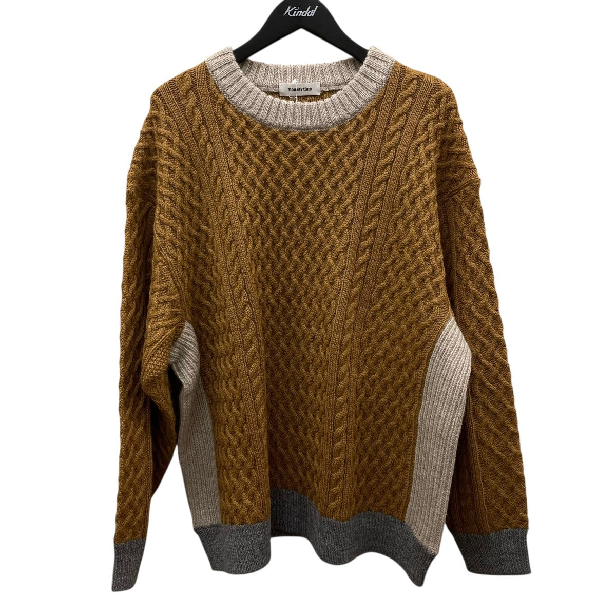 ウールケーブルニットセーター831369901692390