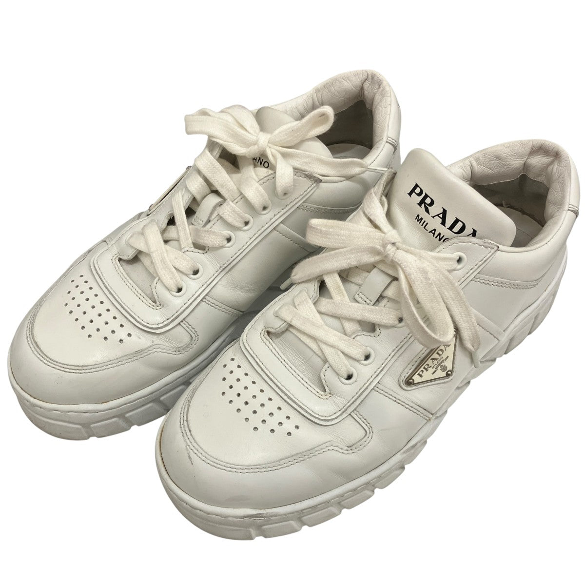 PRADA(プラダ) トライアングルロゴ レザースニーカー2EE378 2EE378