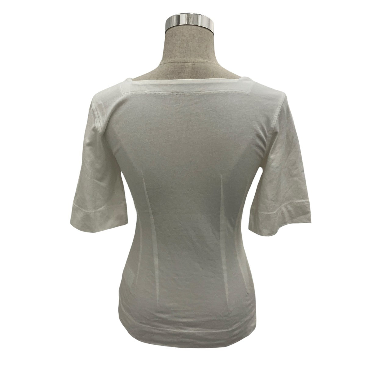 スクエアネックトップ