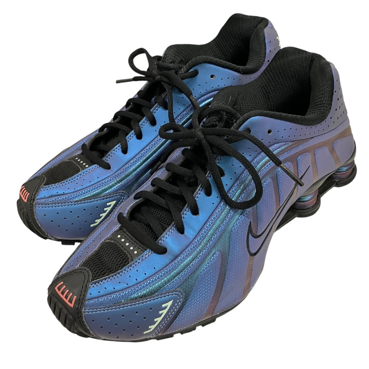 【 NIKE SHOX R4 】ローカットスニーカーHQ3446-001