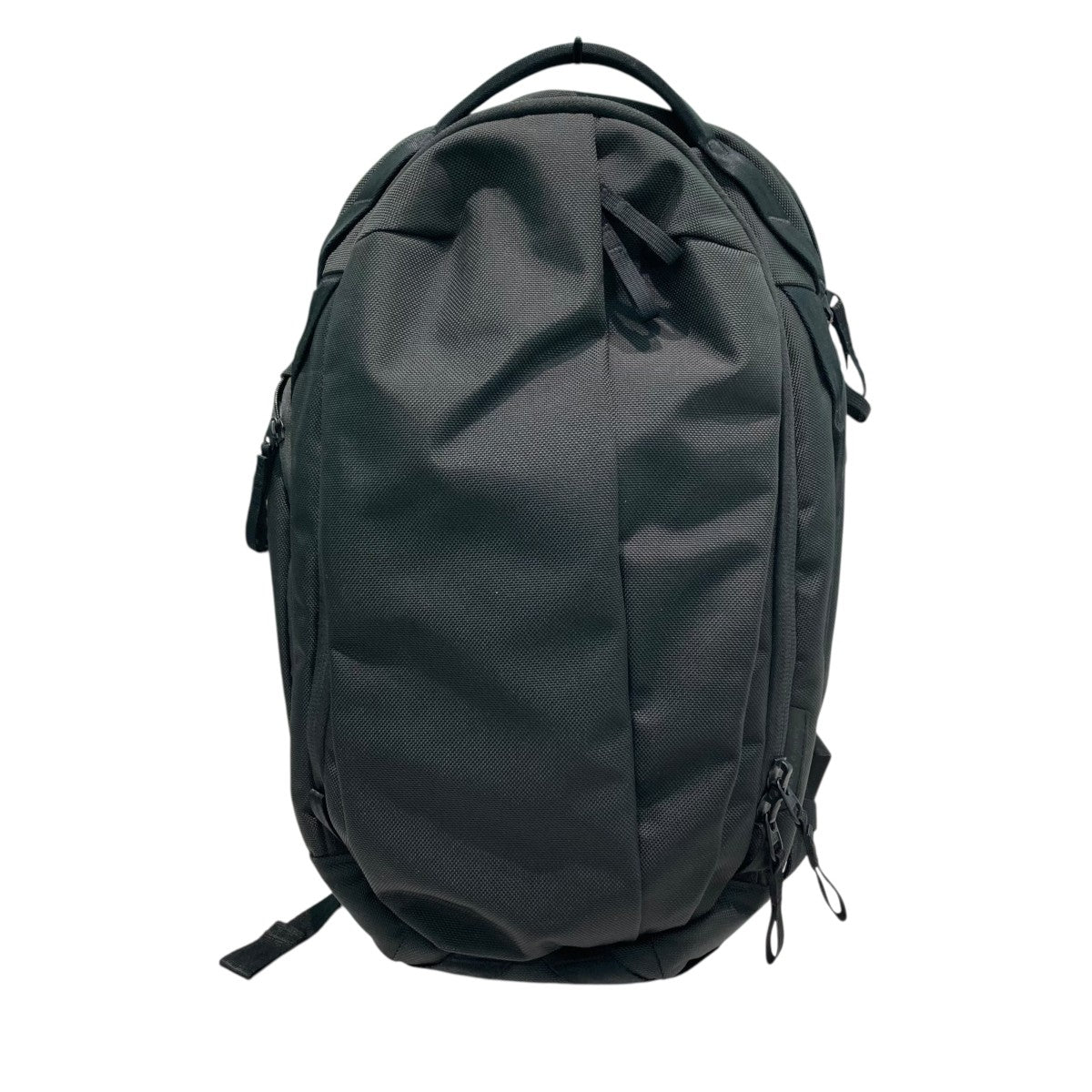 MAX BACKPACKリュック