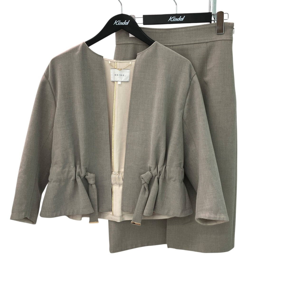 ベイジ　セットアップ　36 BEIGE(ベイジ) セットアップスーツ6883621/6883622 6883621/6883622