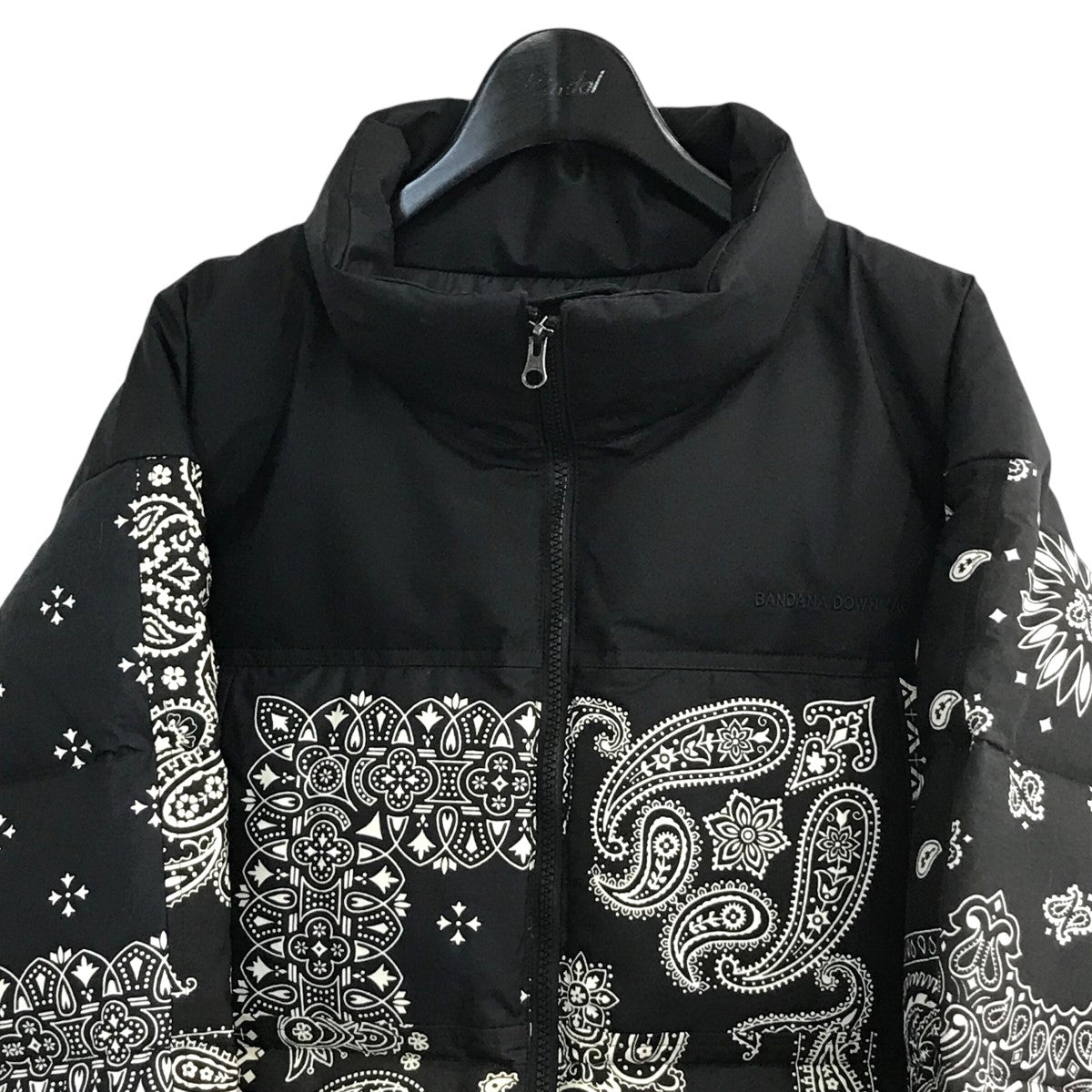 MIYAGIHIDETAKA(ミヤギヒデタカ) 21AW「BANDANA DOWN JACKET」バンダナリメイクダウンジャケット