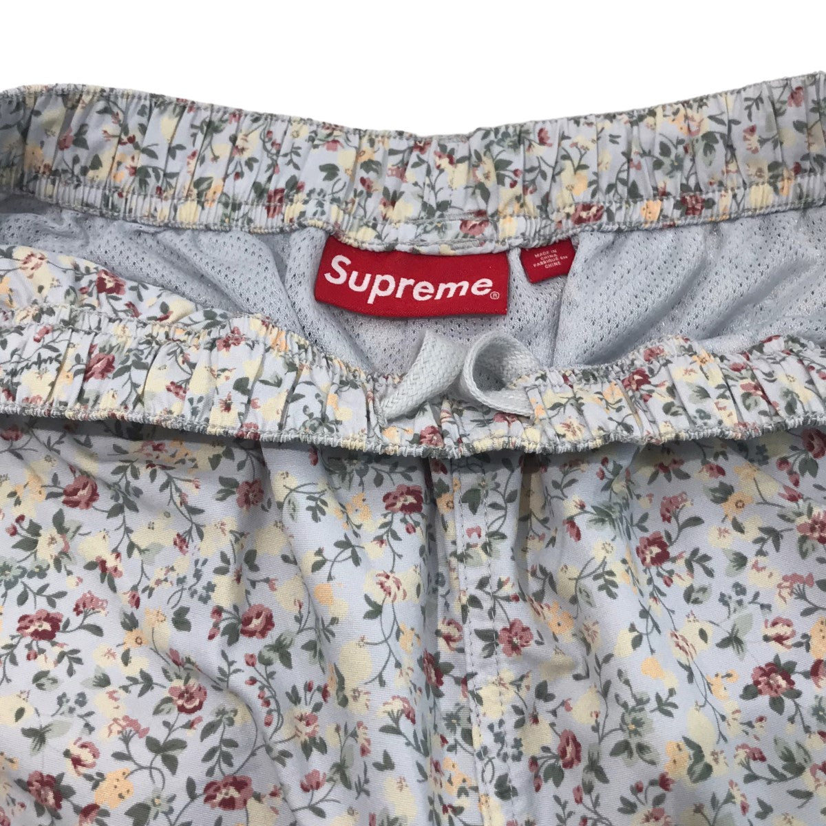 Supreme(シュプリーム) 23AWWarm Up Pant花柄花柄イージーパンツ スカイブルー サイズ 19｜【公式】カインドオルオンライン  ブランド古着・中古通販【kindal】