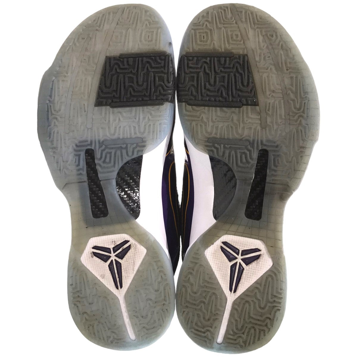 NIKE(ナイキ) 「KOBE 5 PROTRO Lakers」ローカットスニーカー