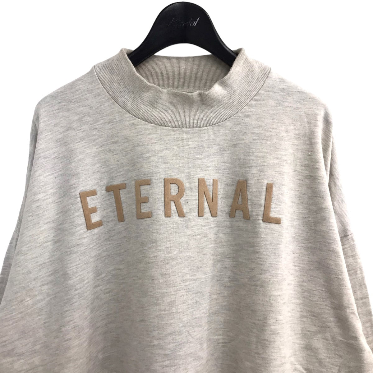 フィアオブゴッドのETERNALモックネック長袖Tシャツです。 FEAR OF GOD トップス 古着・中古アイテム