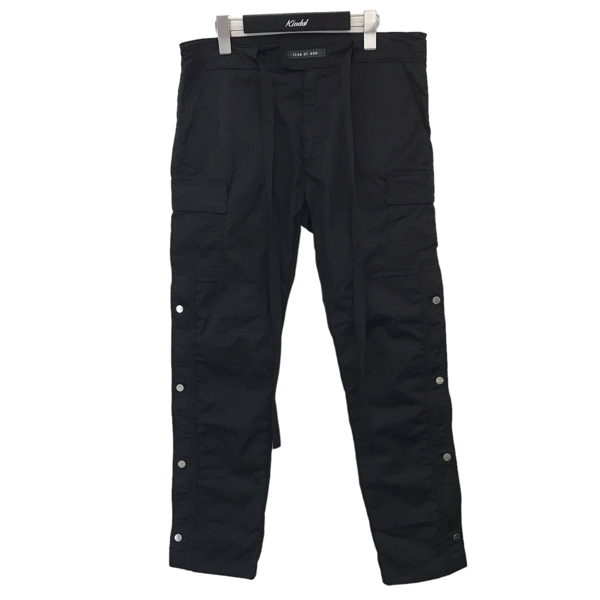 FEAR OF GOD(フィアオブゴッド) 「SIXTH COLLECTION NYLON CARGO PANTS」ナイロンカーゴパンツFG10  012 F18 9N FG10 012 F18 9N ブラック サイズ S｜【公式】カインドオルオンライン ブランド古着・中古通販【kindal】