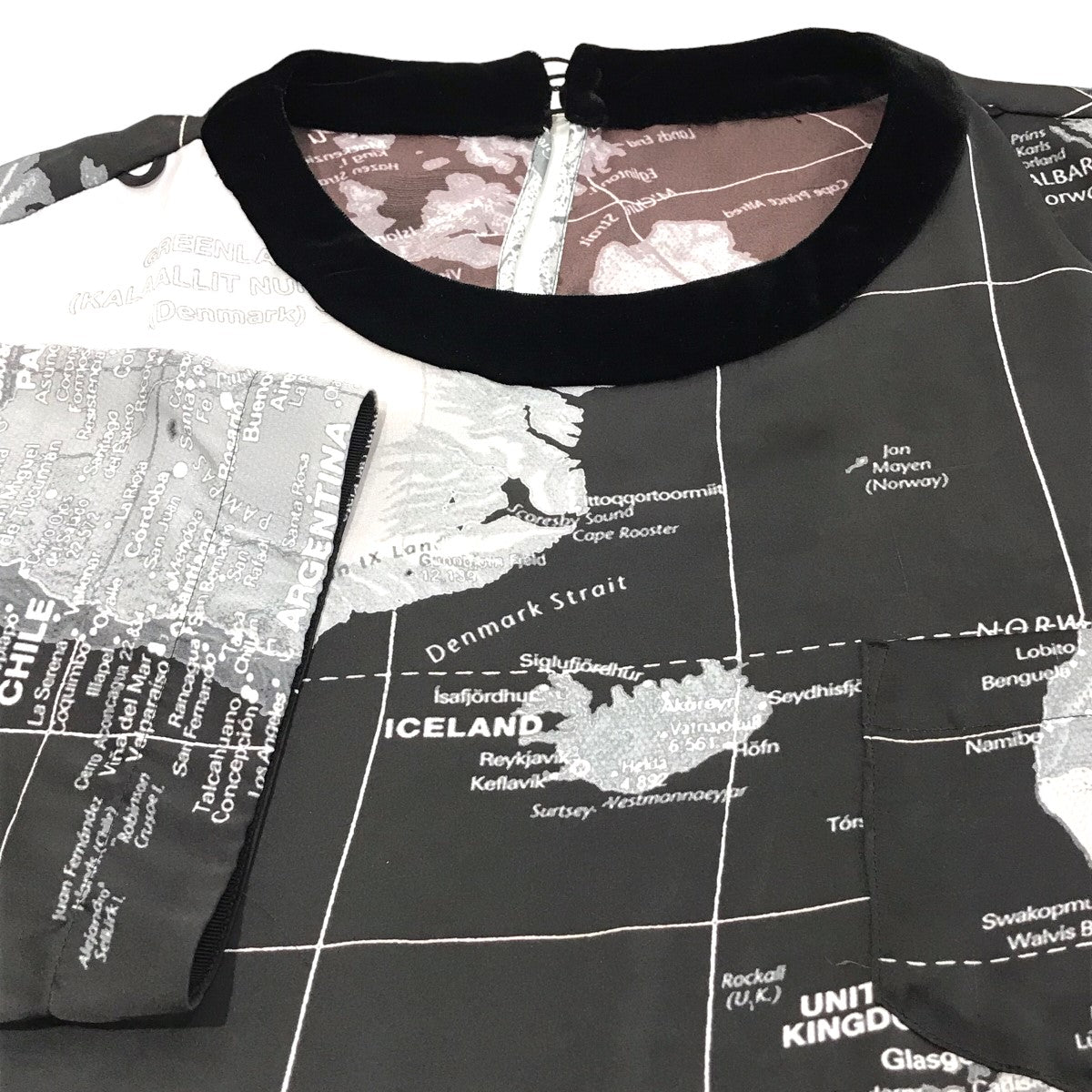 sacai(サカイ) SAMPLE品 「World Map Print Blouse」ワールドマップブラウス