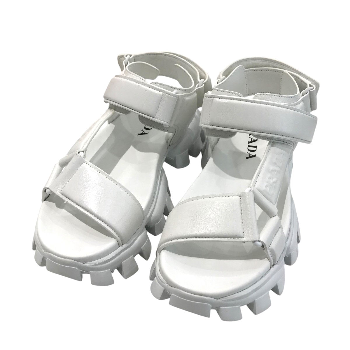 PRADA 2X3077 パデッドナッパレザー サンダル