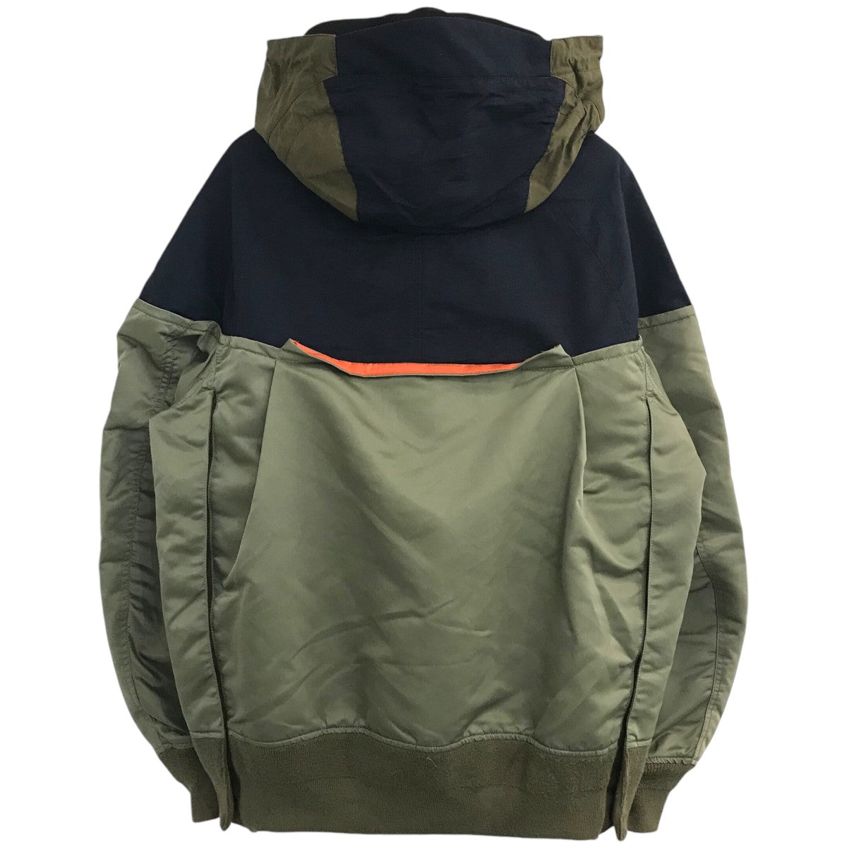 sacai(サカイ) 「Nylon Twill Outdoor Blouson」MA-1ドッキングフーデッドジャケット21 02533M