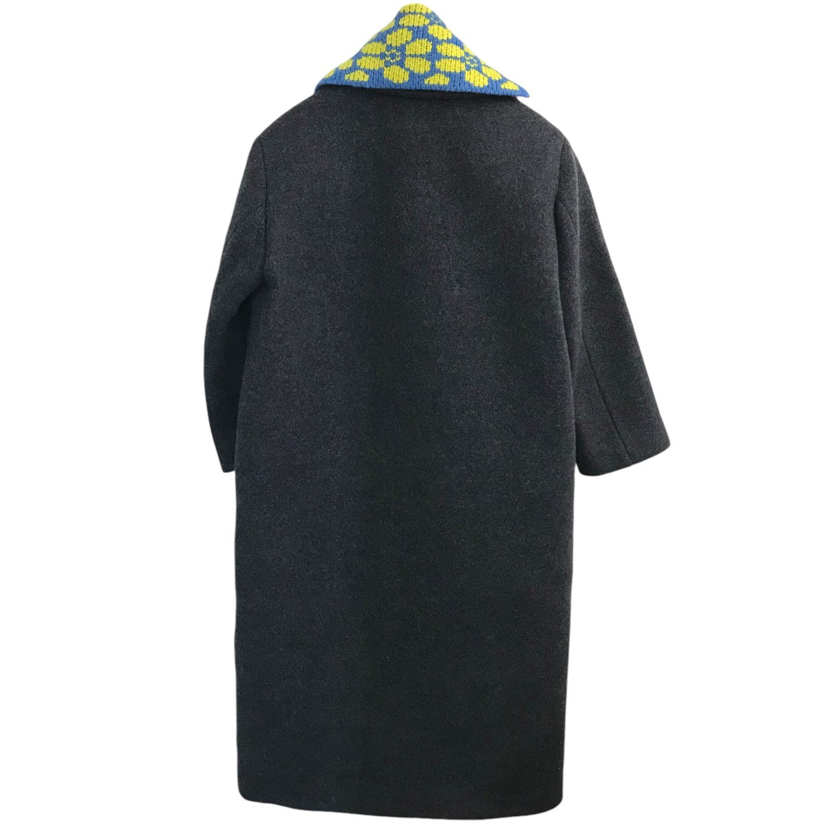 プラダのニットつけ襟カシミヤロングコート P679OLです。 PRADA アウター 古着・中古アイテム