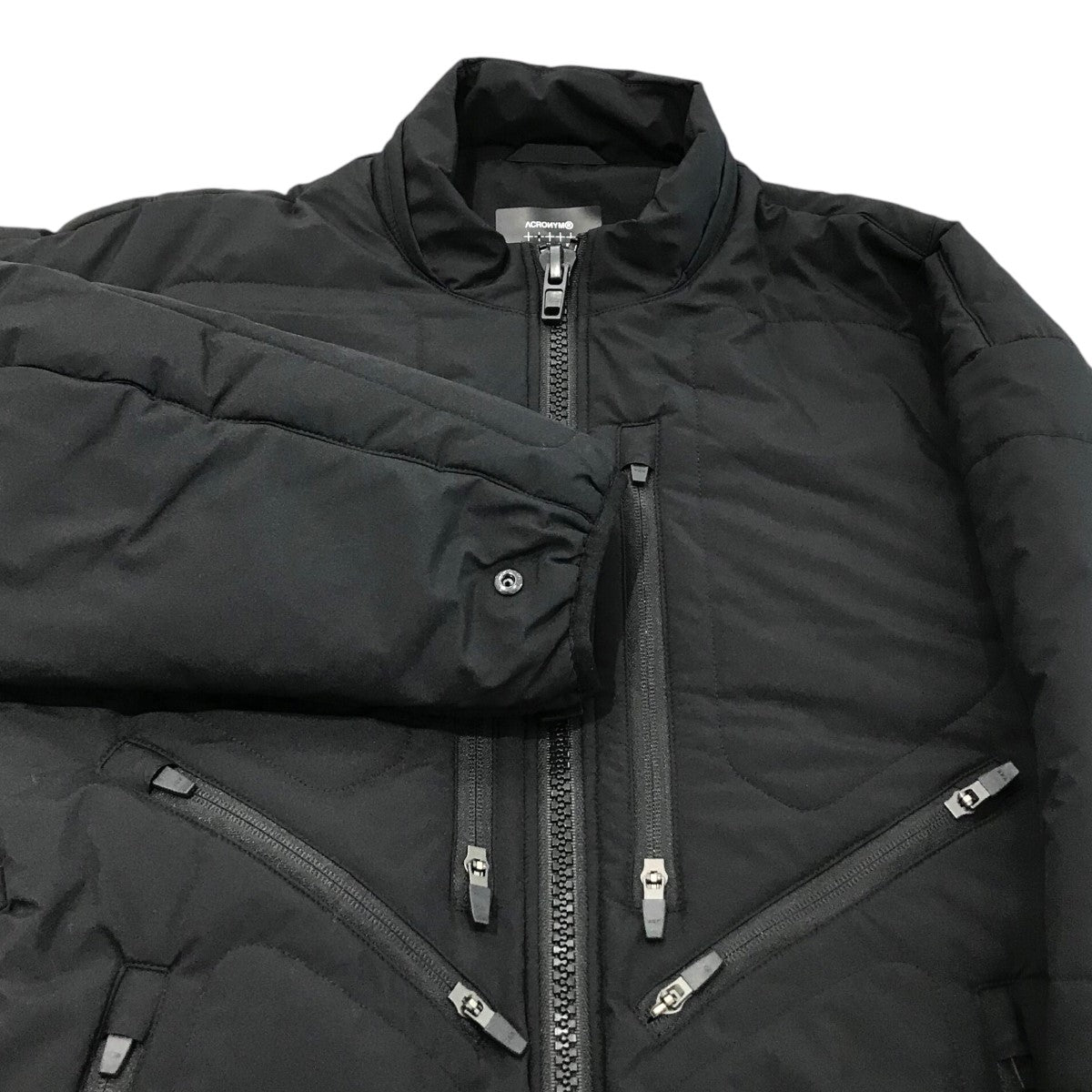 ACRONYM(アクロニウム) 「Windstopper PrimaLoft Modular Liner Jacket」中綿ジャケットJ91 WS  J91 WS ブラック サイズ S｜【公式】カインドオルオンライン ブランド古着・中古通販【kindal】