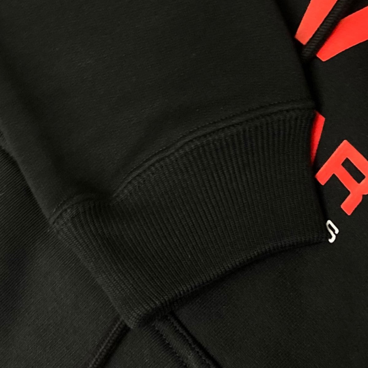 GYM WEAR LOGO HOODIE プリントパーカー