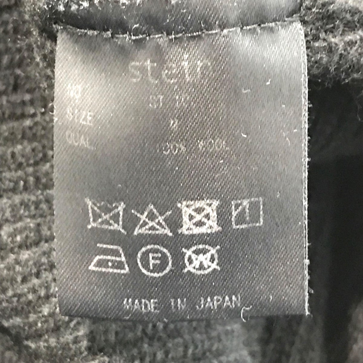 stein(シュタイン) 「LAY DEEP V NECK KNIT LS」レイヤードV