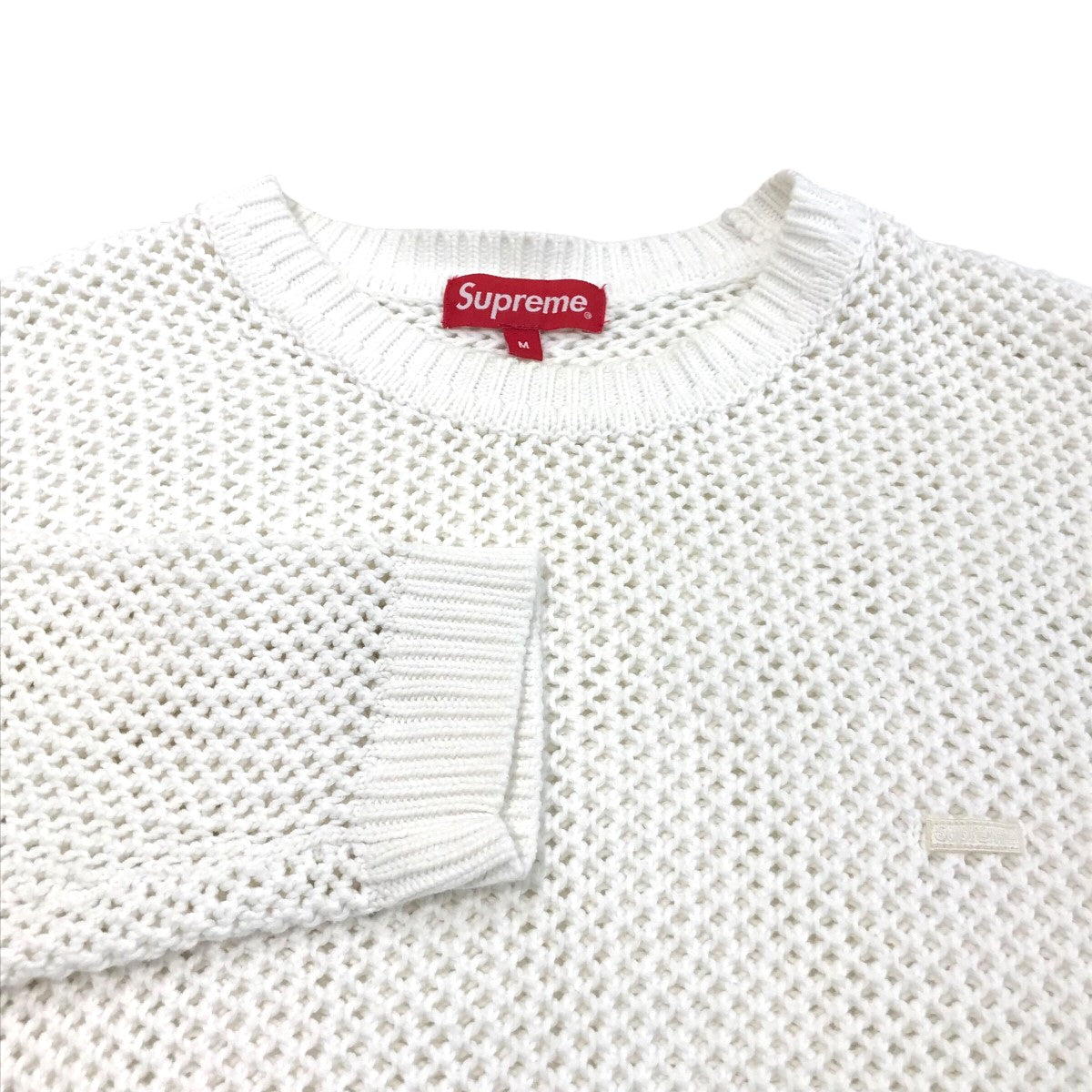 Supreme(シュプリーム) 「Open Knit Small Box Sweater」スモールボックスロゴメッシュニット ホワイト サイズ M｜【公式】カインドオルオンライン  ブランド古着・中古通販【kindal】