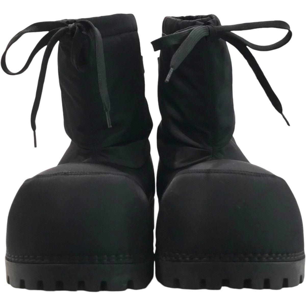 バレンシアガの「Alaska」 アラスカ ブーツです。 BALENCIAGA 古着・中古 シューズ アイテム