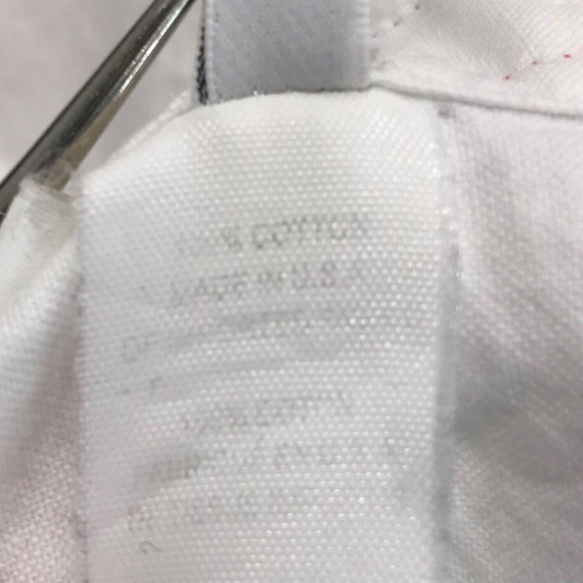 Thom Browne(トム・ブラウン) ボタンダウンシャツ ホワイト Thom Browne(トム・ブラウン) ボタンダウンシャツ ホワイト
