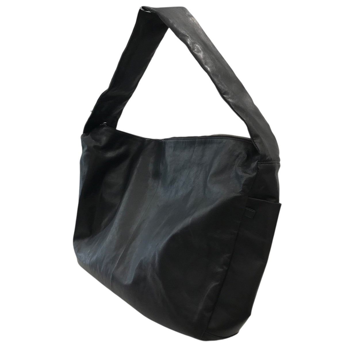 ssstein 古着・中古 シュタインの「SHIRRING HANDLE LEATHER SHOULDER BAG」 ゴートレザーショルダーバッグ ST．1180です。
