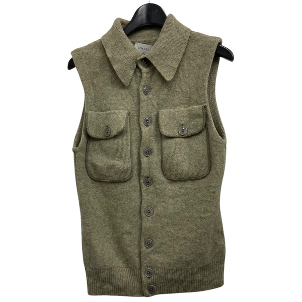 LEMAIRE(ルメール) ニットベスト KN667 LK107 カーキ サイズ M｜【公式