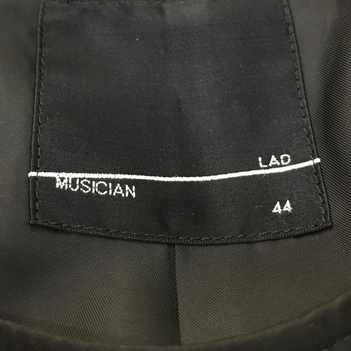 LAD MUSICIAN(ラッドミュージシャン) ノーカラートレンチコート2219