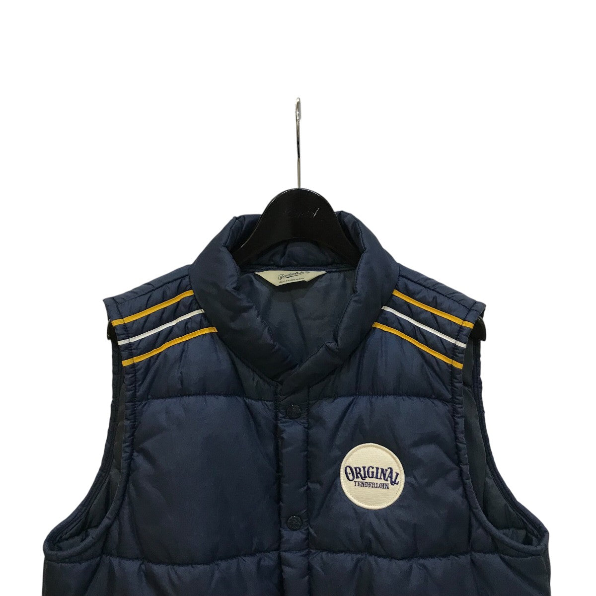 TENDERLOIN(テンダーロイン) 「T-NRA VEST」中綿ベスト ネイビー