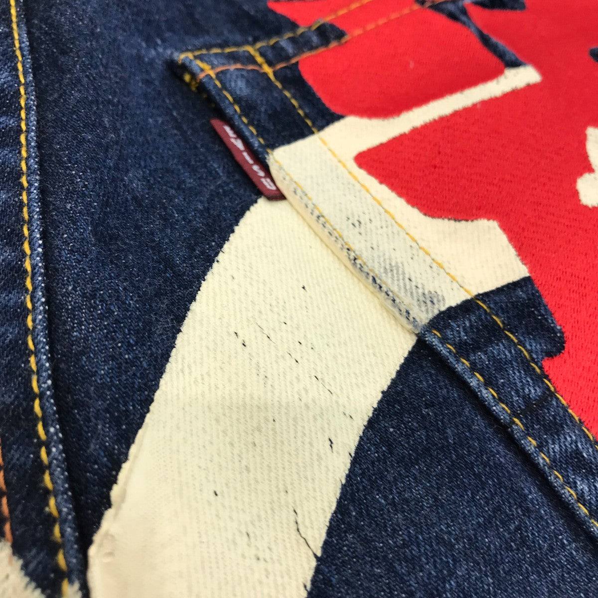 EVISU(エヴィス) 「Lot． 2001」戌魂刺繍デニムショートパンツ