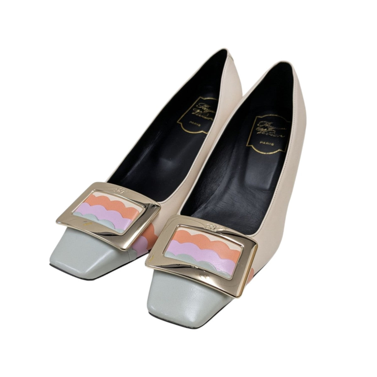 Roger Vivier(ロジェ ヴィヴィエ) パンプス アイボリー サイズ Roger Vivier(ロジェ ヴィヴィエ) パンプス アイボリー サイズ