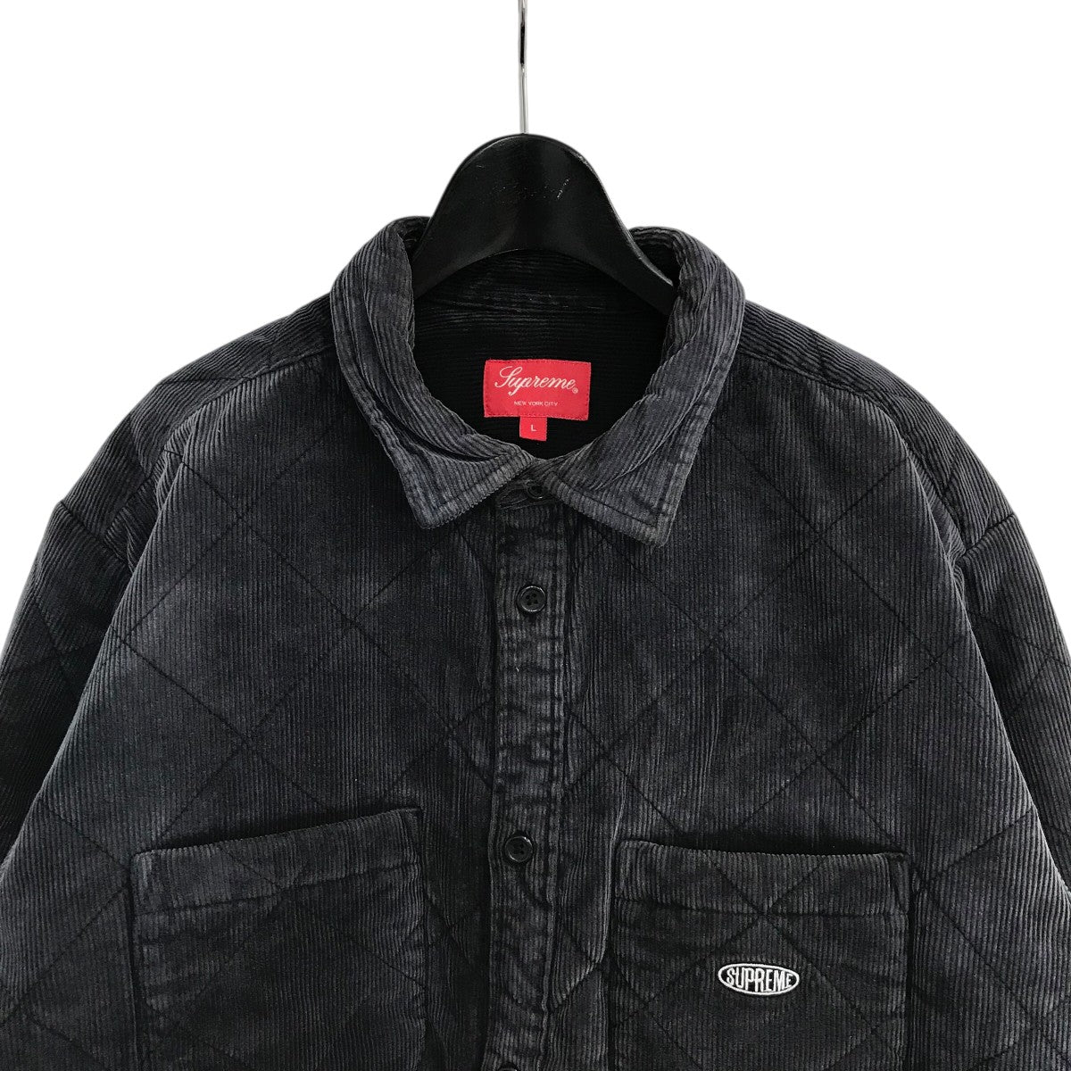 ジャケット・アウター Supreme 22AW Quilted Corduroy Shirt M Supreme Quilted Corduroy Shirt (FW22) - $148