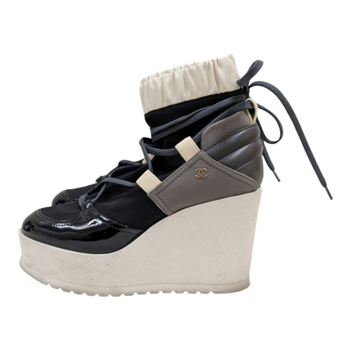 CHANELシャネル サイドチェーン ウェッジソール ブーツ ブラック 37C CHANELシャネル サイドチェーン ウェッジソール ブーツ ブラック 37C