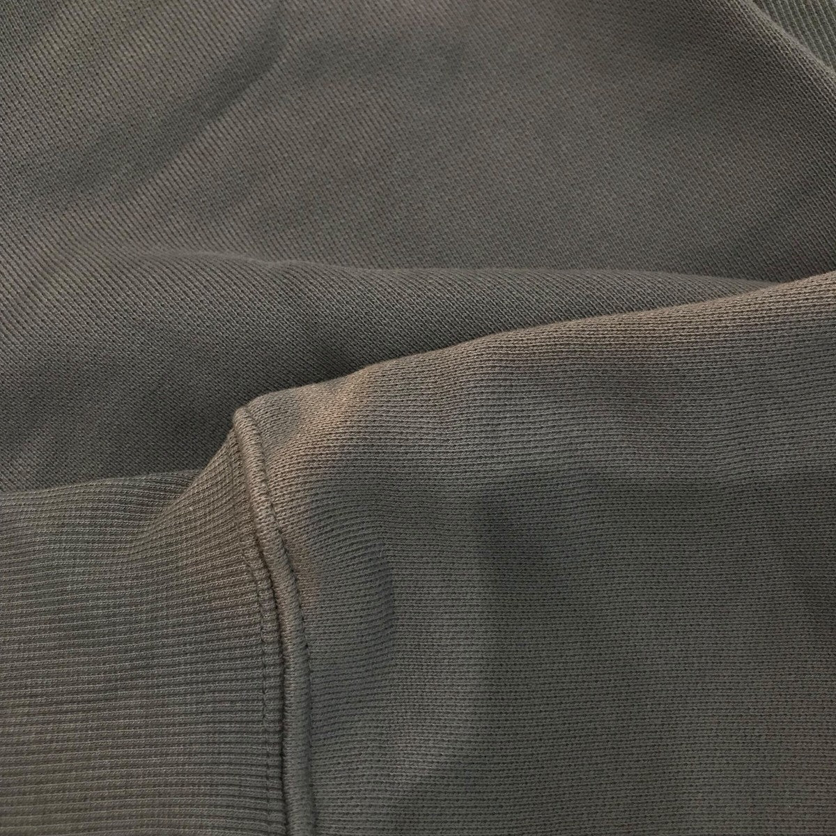 THUG CLUB(サグクラブ) 「Armor Hoodie」プルオーバーパーカー