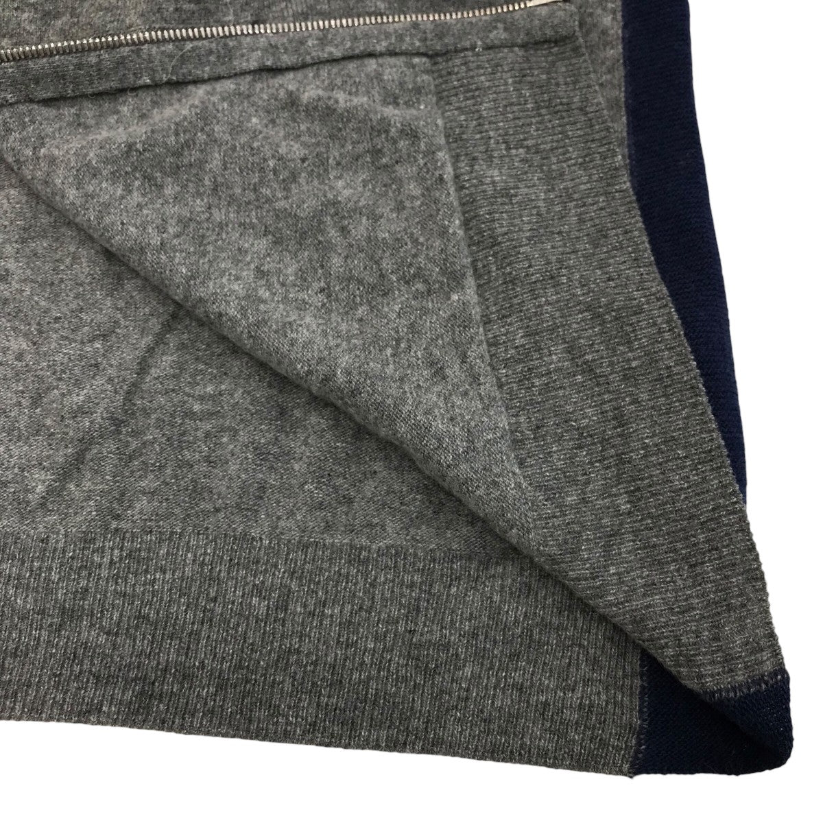 Hermes カシミアウール　ニットパーカー定価65万 Hermes カシミアウール ニットパーカー定価65万 - メルカリ