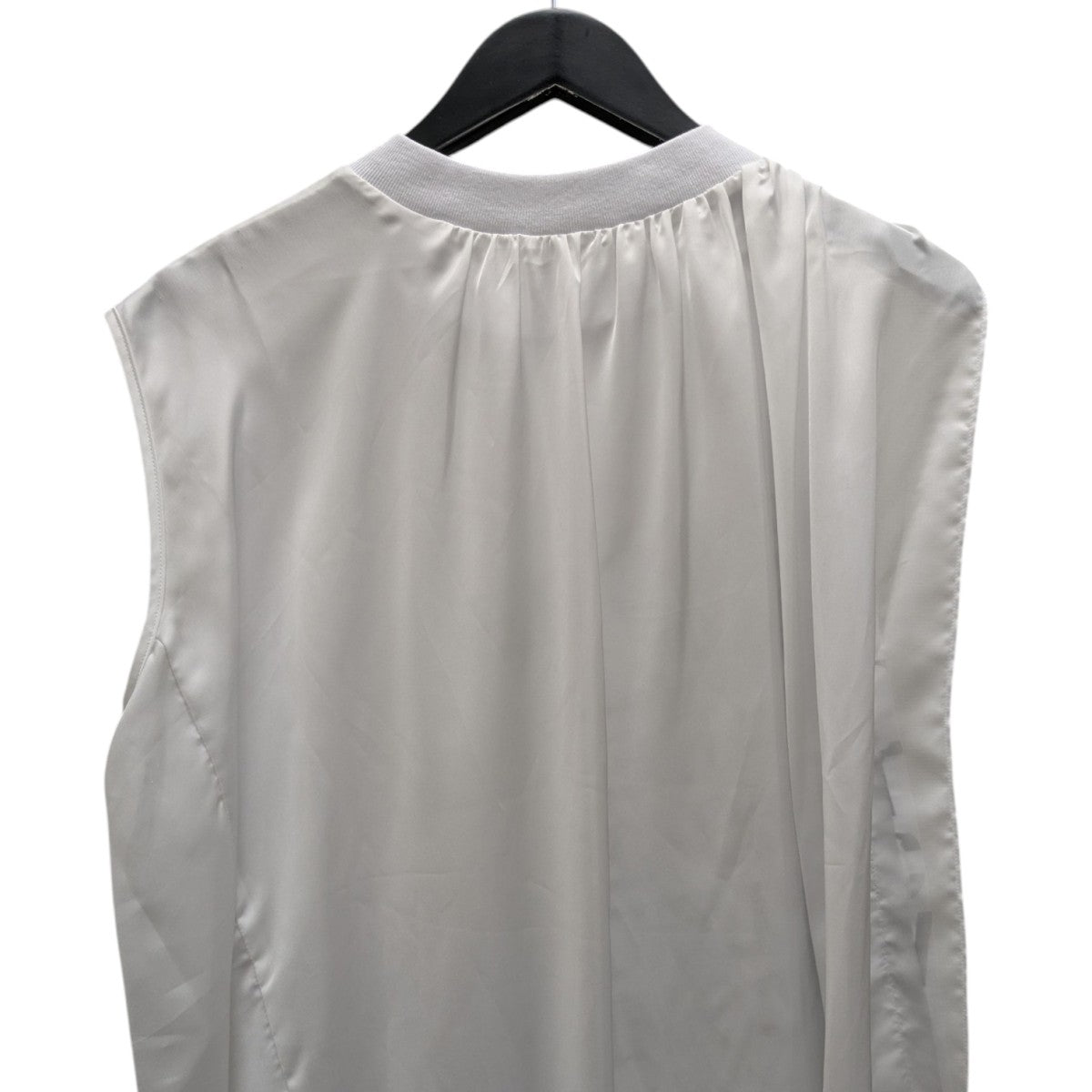 sacai サカイ　切り替えトップス　白 sacai(サカイ) Graphic T-Shirt 切替ノースリーブTシャツ 24
