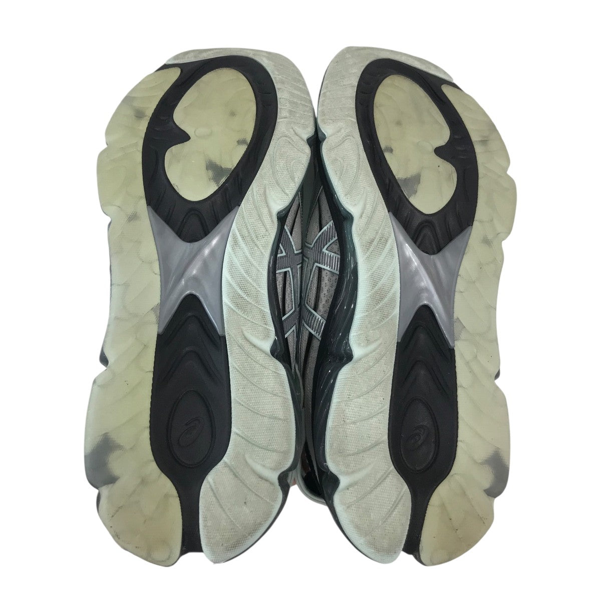 Cecilie Bahnsen×asics 「Gel-Quantum 360 VIII」スニーカー