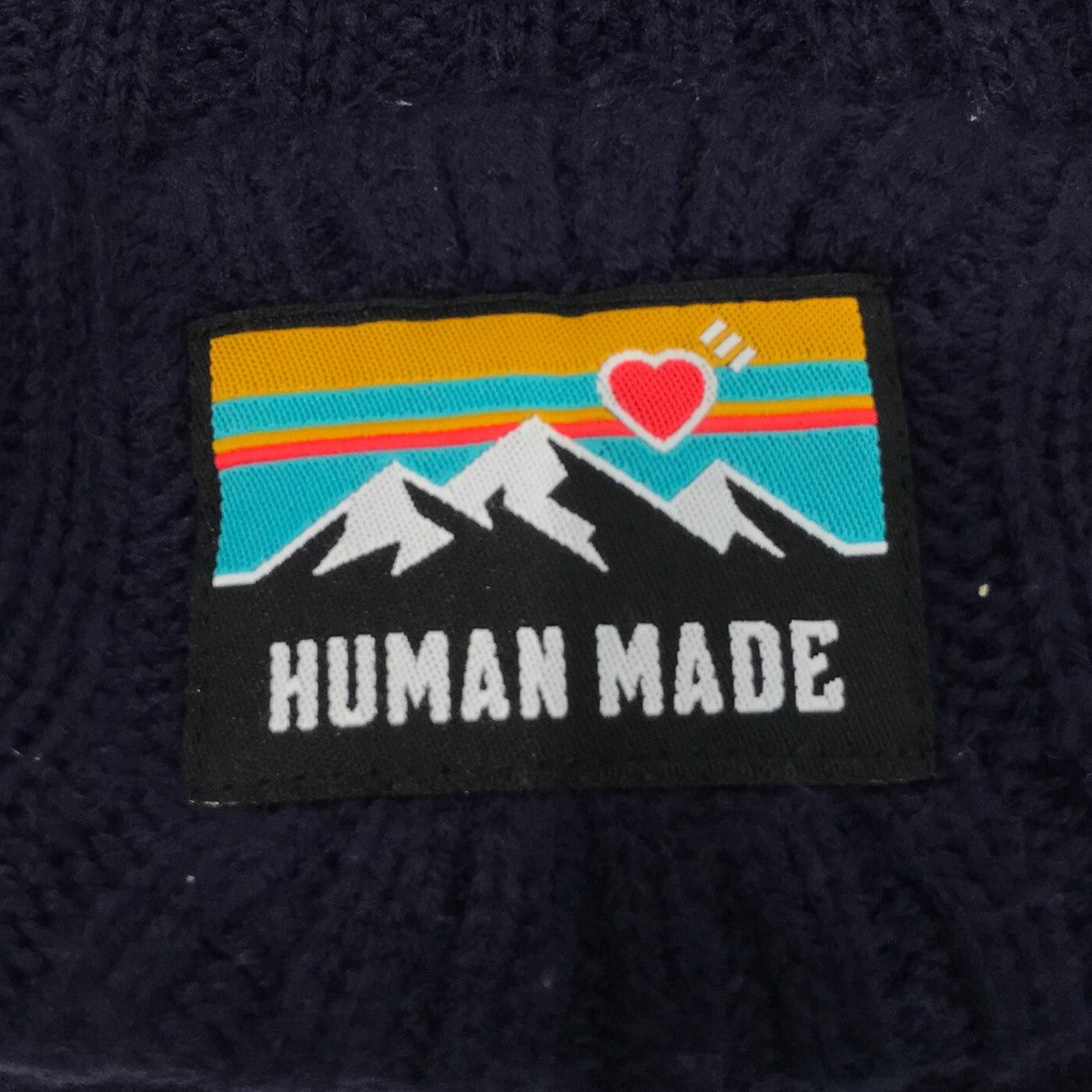 新品　HUMAN MADE OSLO CAPニットキャップ　ヒューマンメイド　紺 HUMAN MADE ヒューマンメイド ロゴパッチ ニット キャップ 帽子