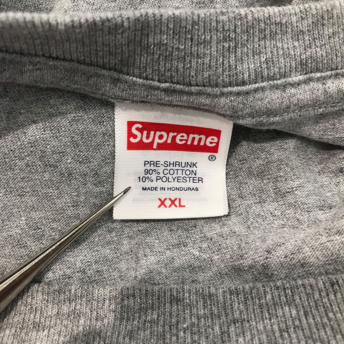 Supreme(シュプリーム) 24AW「Strawberries L S Tee」長袖Tシャツ