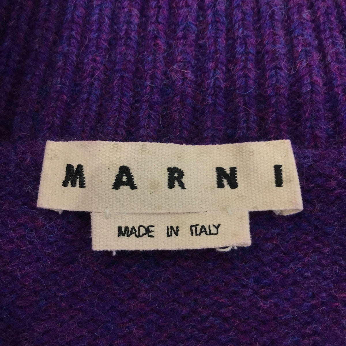 MARNI(マルニ) 「Destroyed Neck Shetland Knit」ダメージ加工ニット