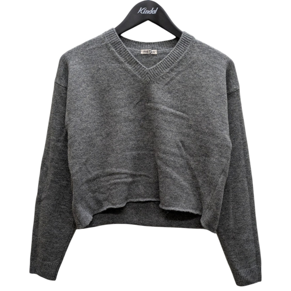 MIU MIU(ミュウミュウ) クロップド丈Vネックニット DNA972 グレー