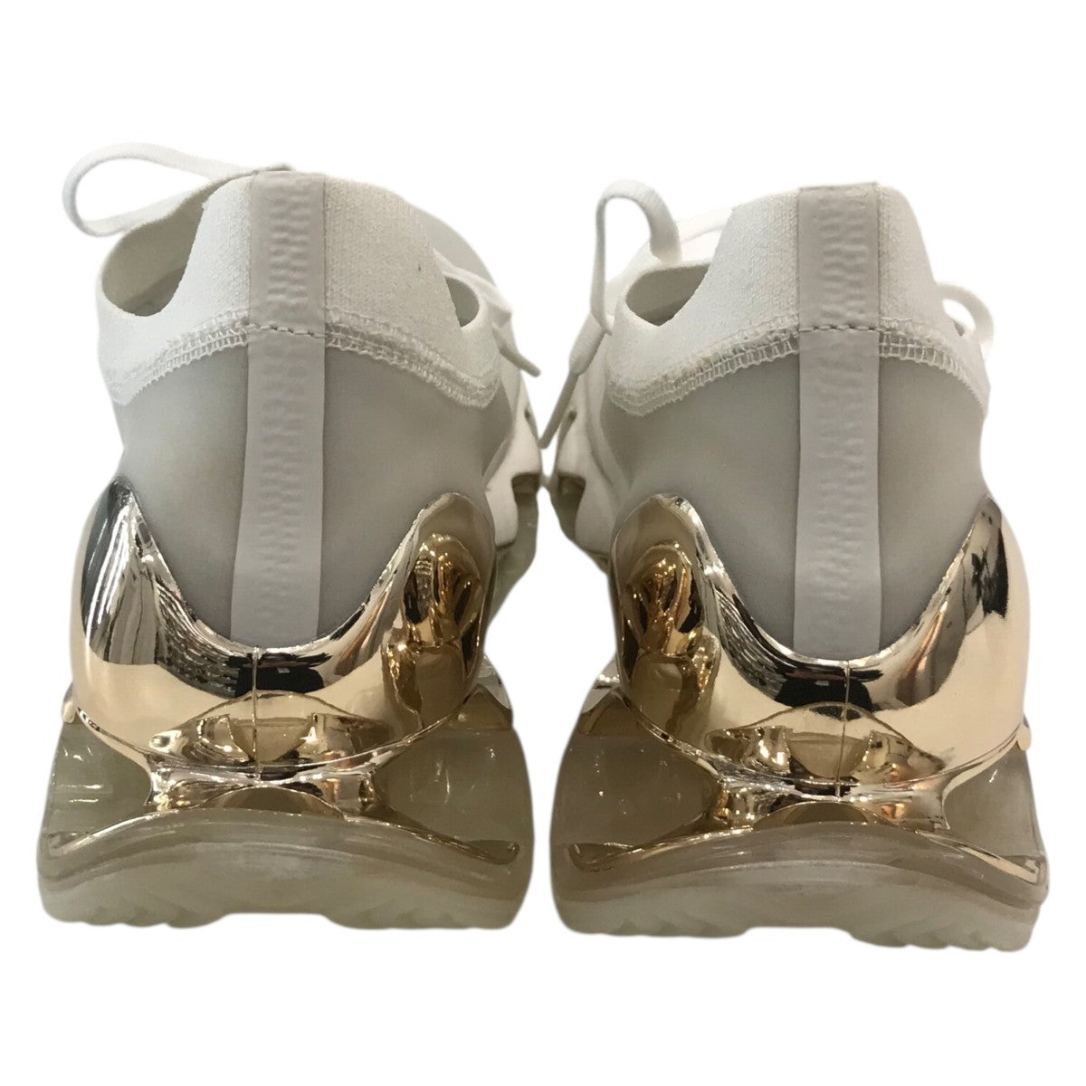 MIZUNO×空山基 「WAVE PROPHECY SORAYAMA」ローカットスニーカー