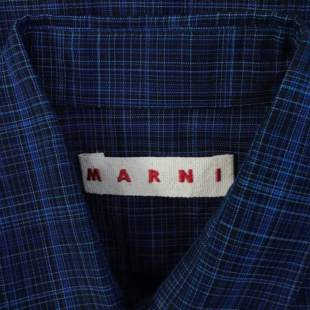 値下イタリア製MARNIの総刺繍の40サイズトップスです。 MARNI - MARNI(マルニ) カーディガン サイズ40 M レディース美品