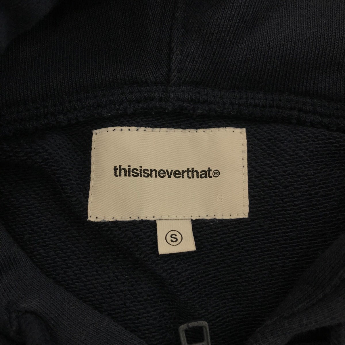 thisisneverthat(ディスイズネバーザット) ジップパーカー
