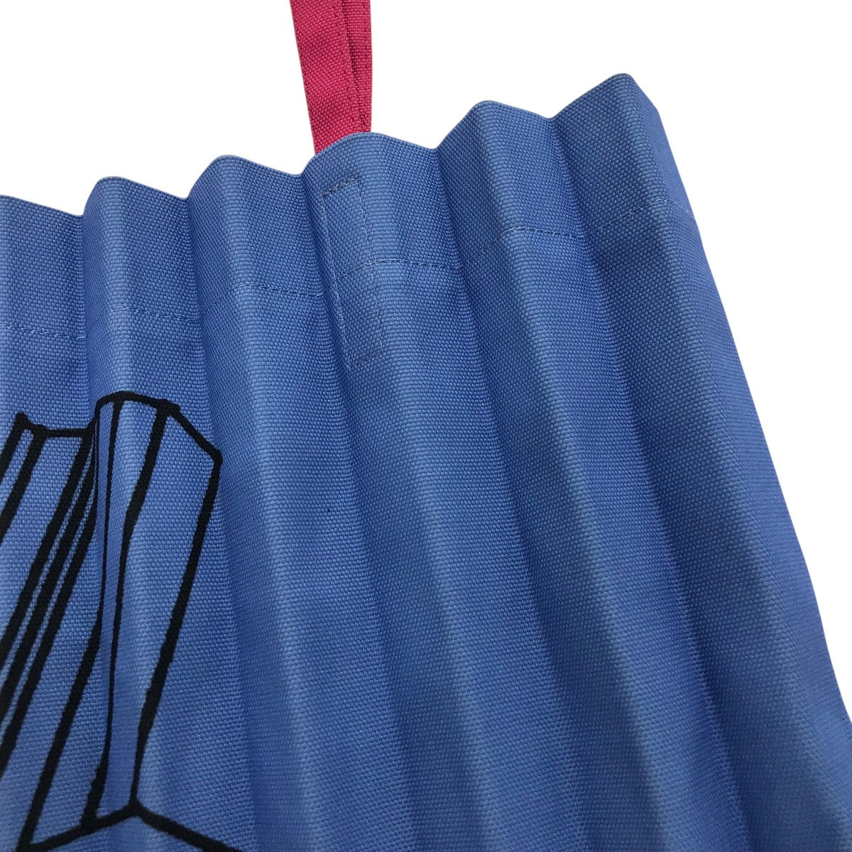 me ISSEY MIYAKE(ミーイッセイミヤケ) プリーツトートバッグMI01AG681