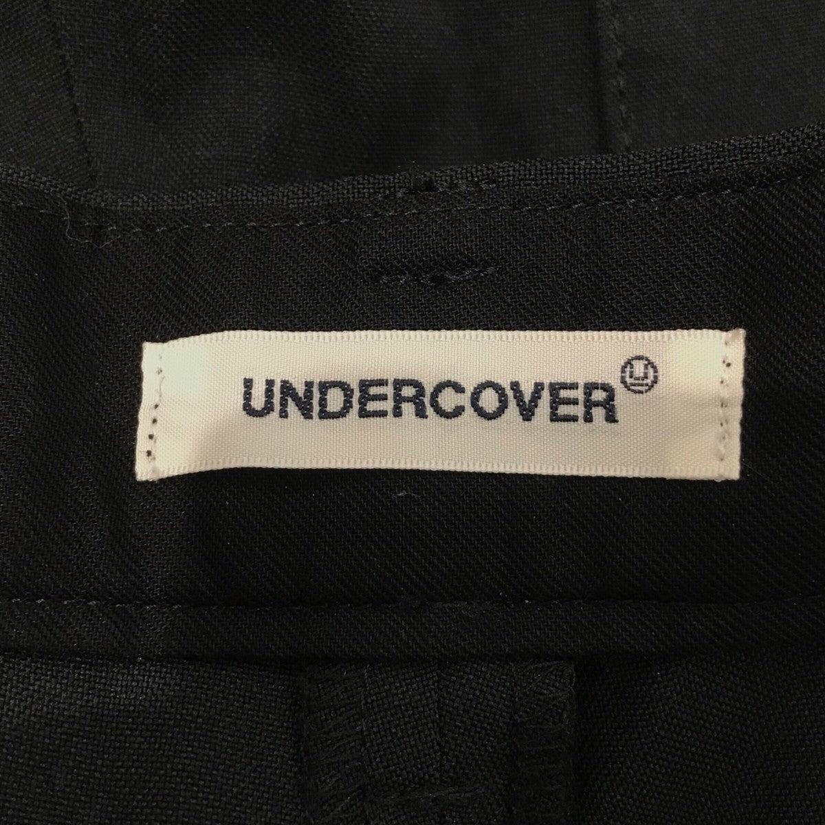 本日限定価格！undercover 25ss スラックス UNDERCOVER - UNDERCOVER 稲妻刺繍 ウール スラックス パンツの