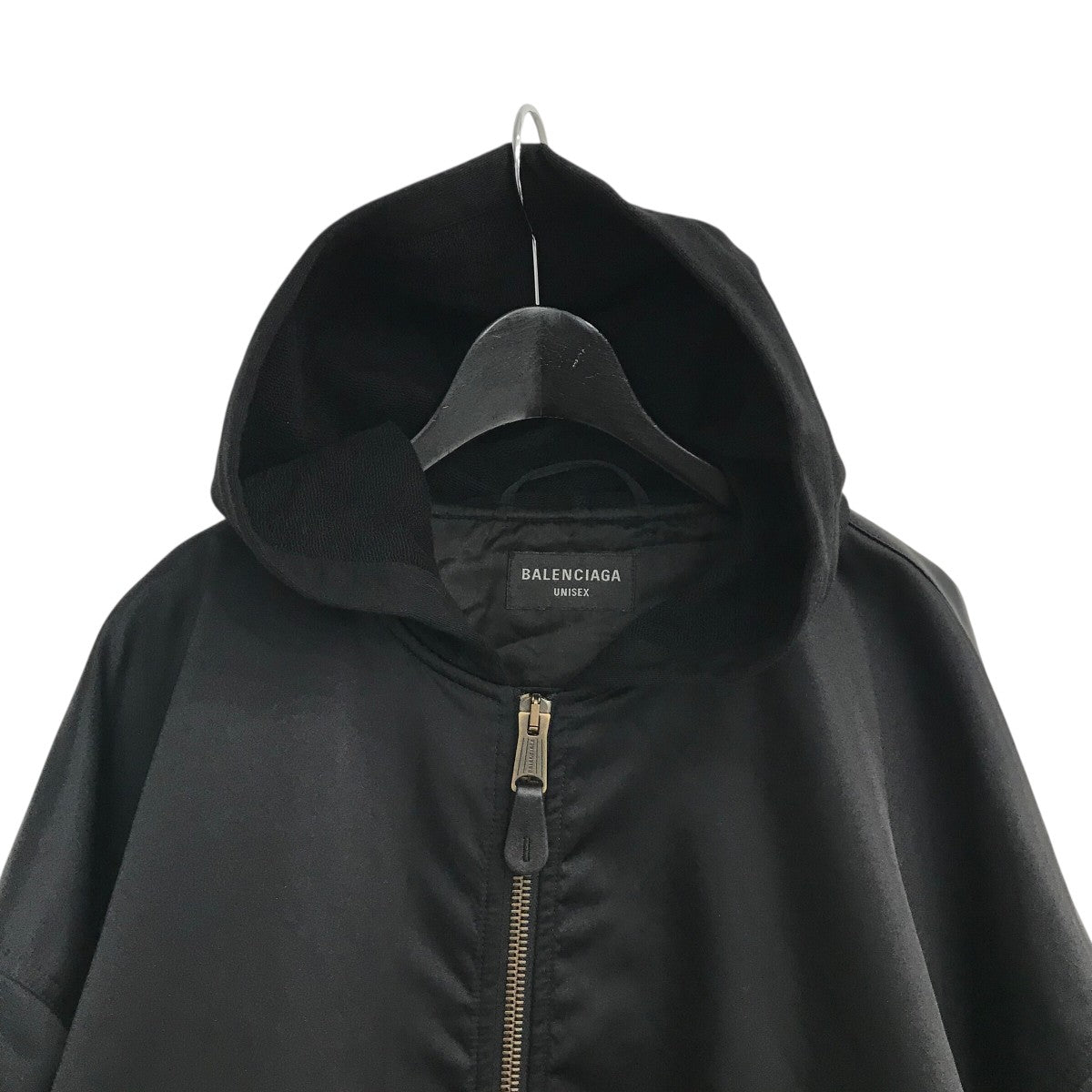 BALENCIAGA(バレンシアガ) フーデッドボンバージャケット768928