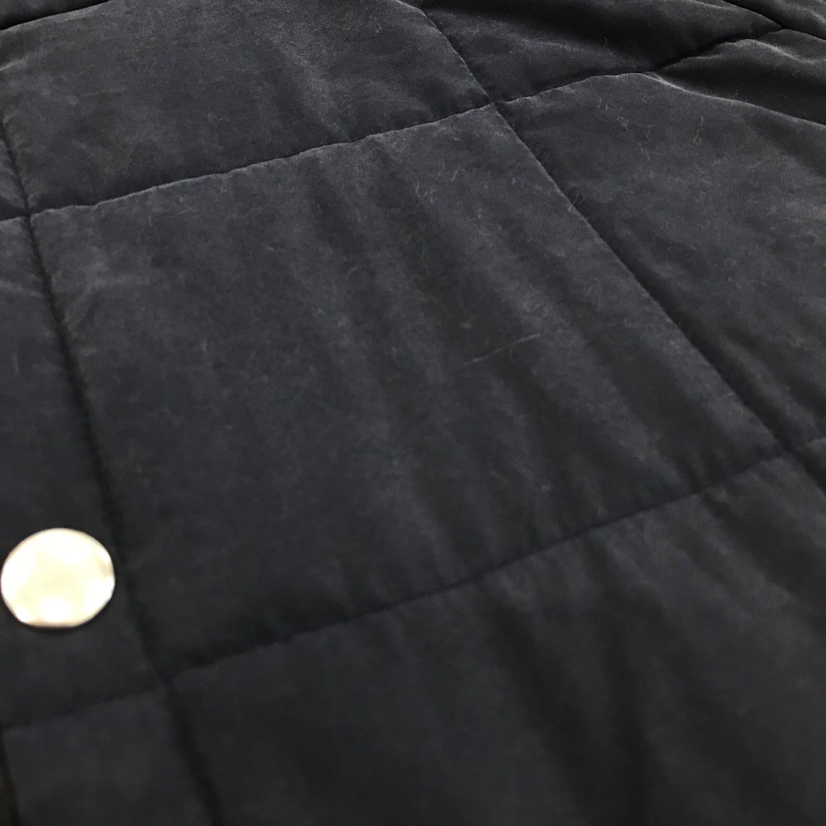 MAATEE＆SONS(マーティーアンドサンズ) 23AW「SILK QUILT HOODED COAT