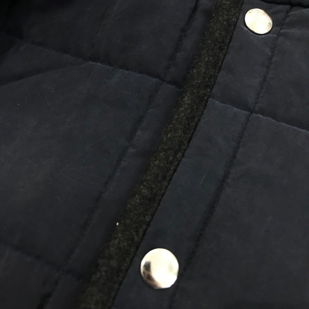 MAATEE＆SONS(マーティーアンドサンズ) 23AW「SILK QUILT HOODED COAT