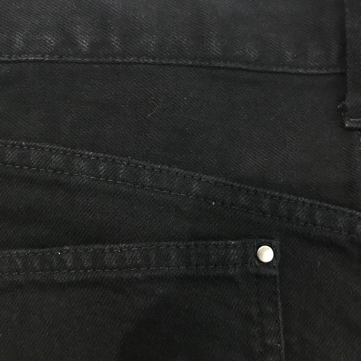 WHITE MOUNTAINEERING(ホワイトマウンテニアリング) 「STRETCH DENIM