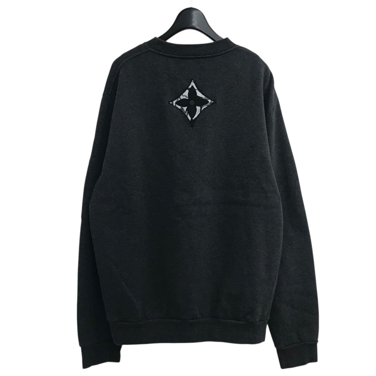 LOUIS VUITTON(ルイヴィトン) LVロゴパッチスウェットRM241M UYR