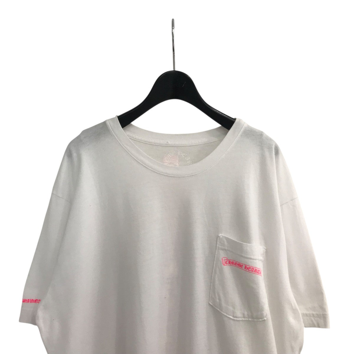 CHROME HEARTS ホワイト Tシャツ ポケット付き CHROME HEARTS クロムハーツ（原本無） バッククロス ロゴ